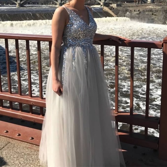 WORN ONCE- Beautiful Grey Open Back Prom Dress - Picture 1 of 8